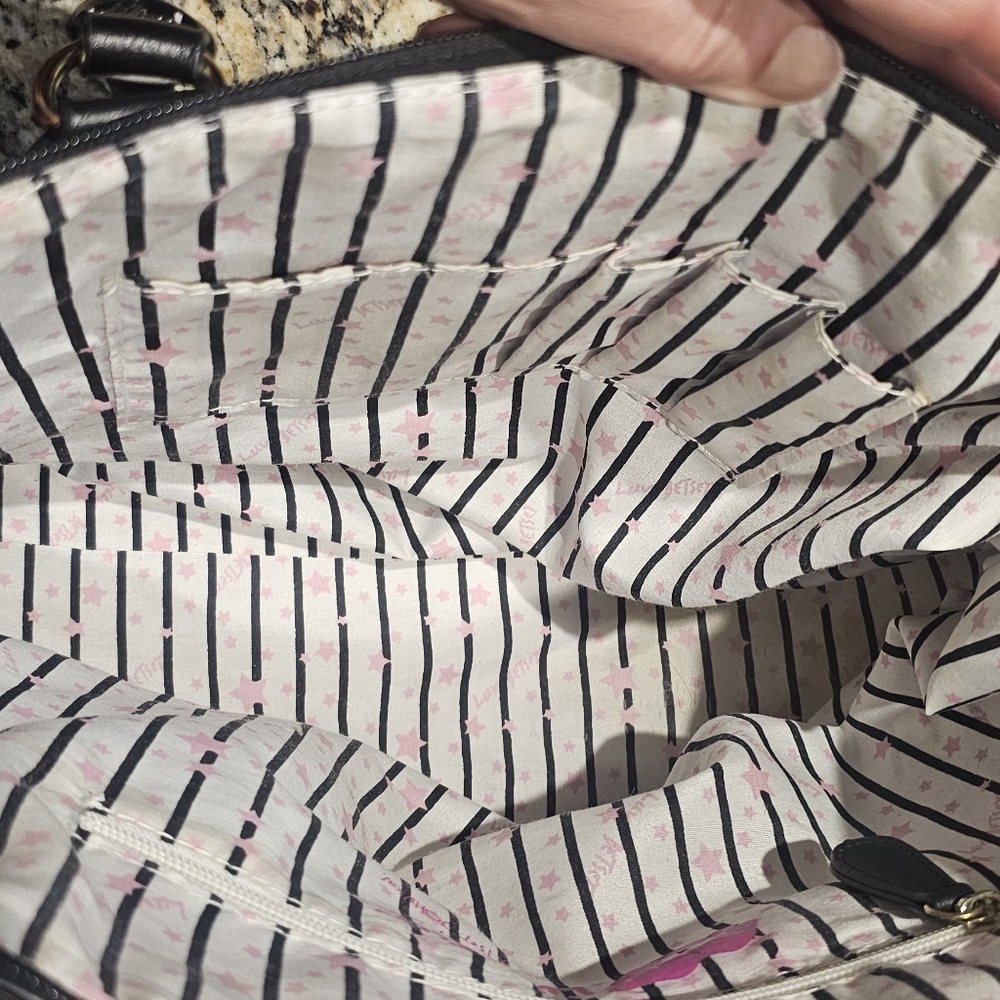Luv Betsey by Betsey Johnson tote bag. - Picture 10 of 14